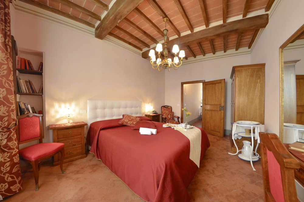 Photo of Bedroom in Cortona Old Town