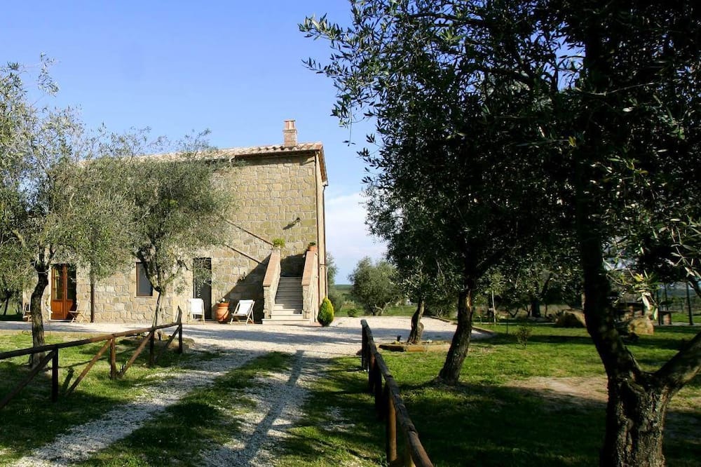 Photo of Outdoor in Pitigliano