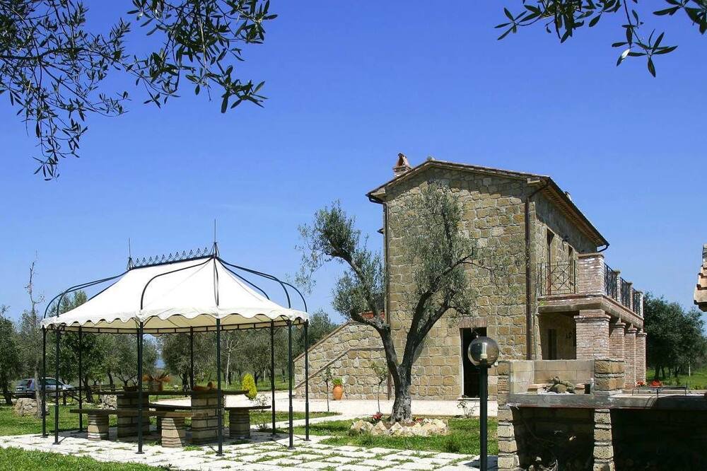 Photo of Outdoor in Pitigliano