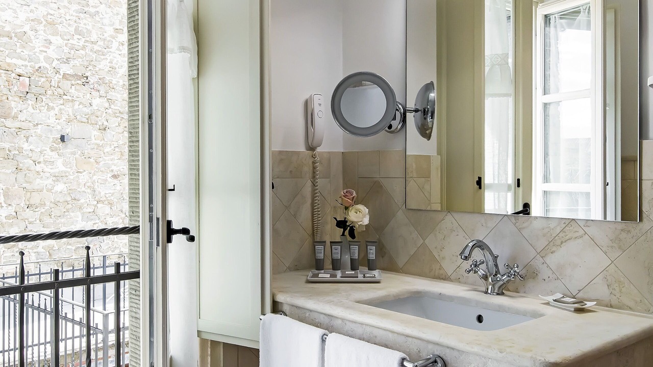 Photo of Bathroom in Cortona Old Town