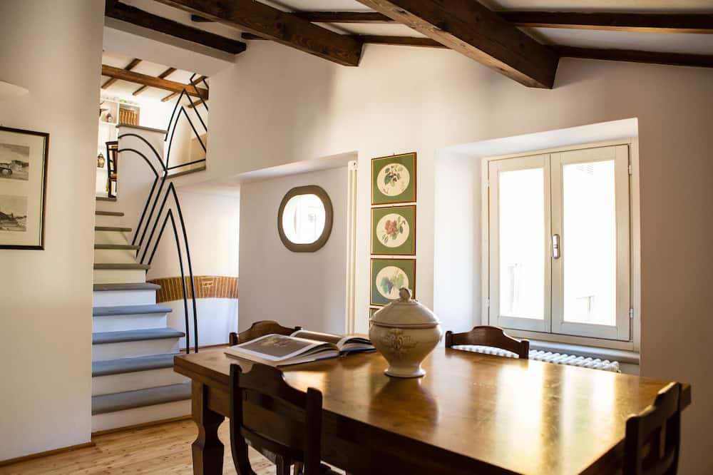 Photo of Kitchen in Marradi
