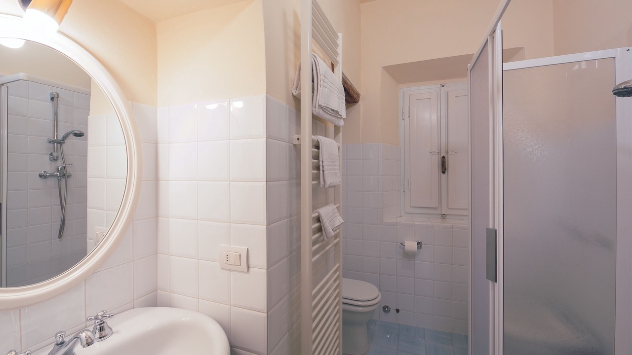Photo of Bathroom in Cortona Old Town