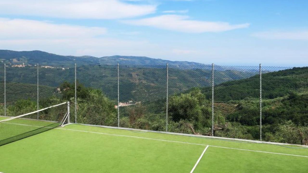 Photo of Others in Valloria