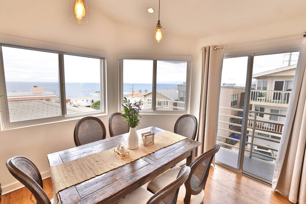 Photo of Bedroom in El Segundo