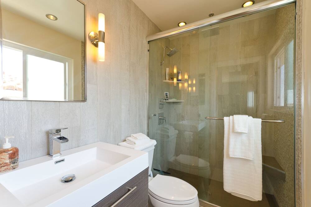 Photo of Bathroom in El Segundo