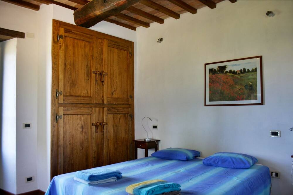 Photo of Bedroom in Lisciano Niccone