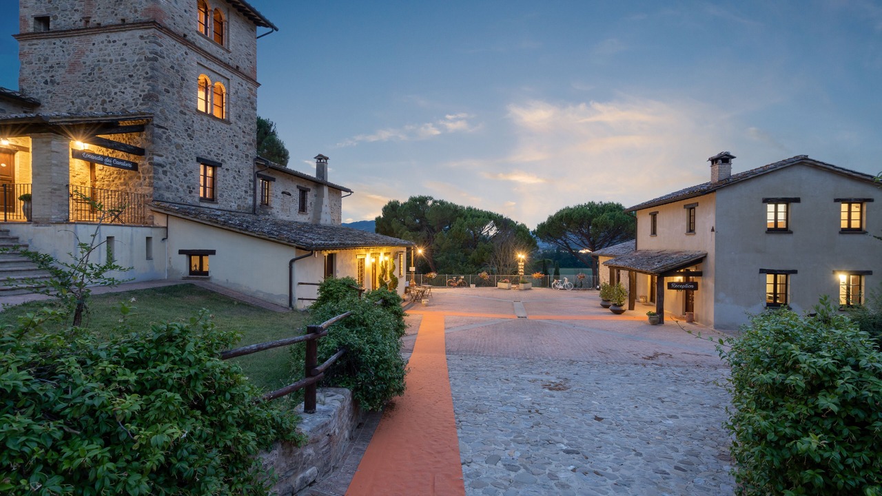 Photo of Outdoor in Montone