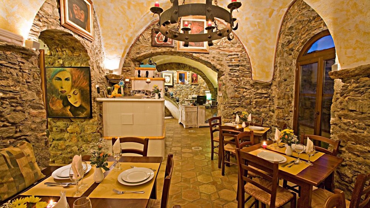 Photo of Others in Vezzi Portio