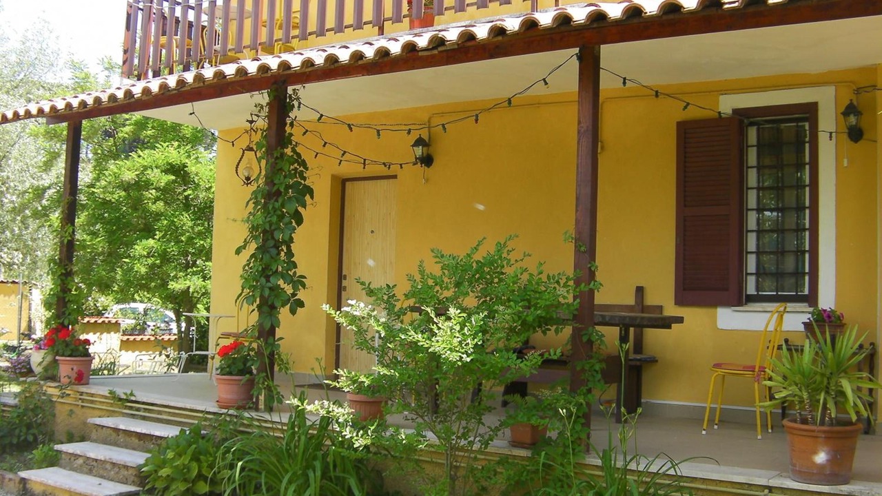 Photo of Outdoor in Sutri