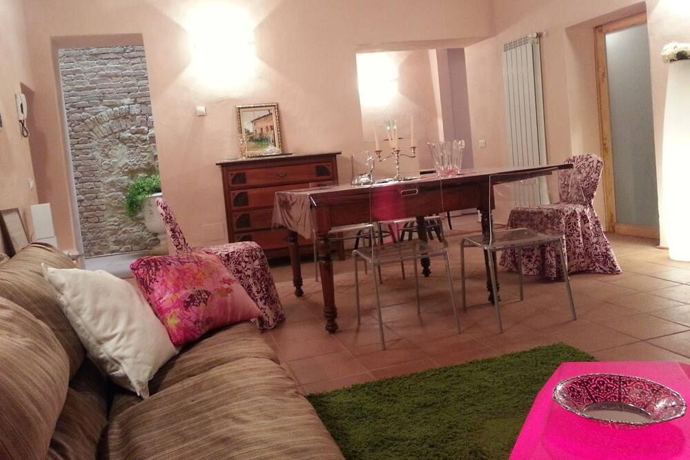 Photo of Livingroom in Radicondoli