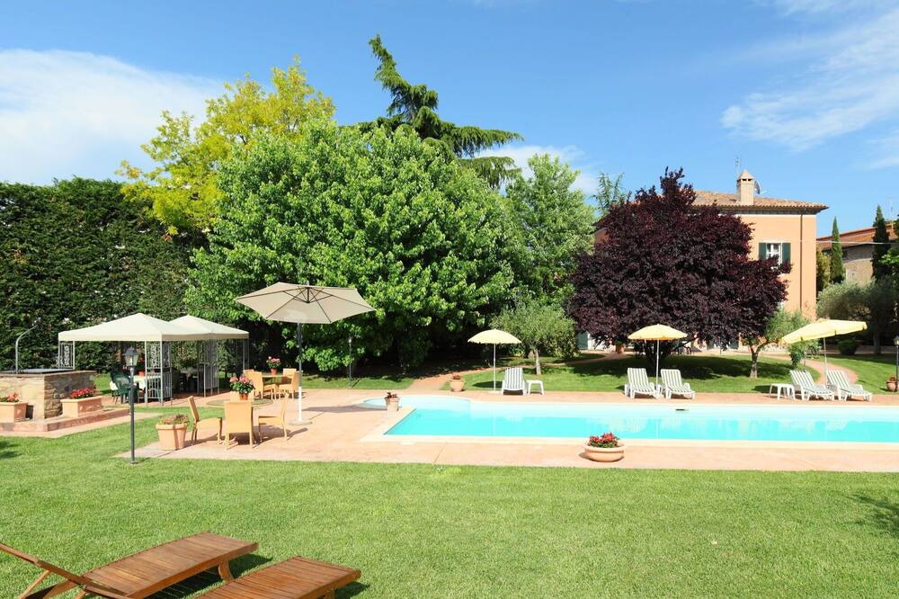 Photo of Outdoor in Colle