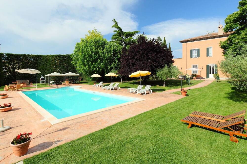 Photo of Outdoor in Colle