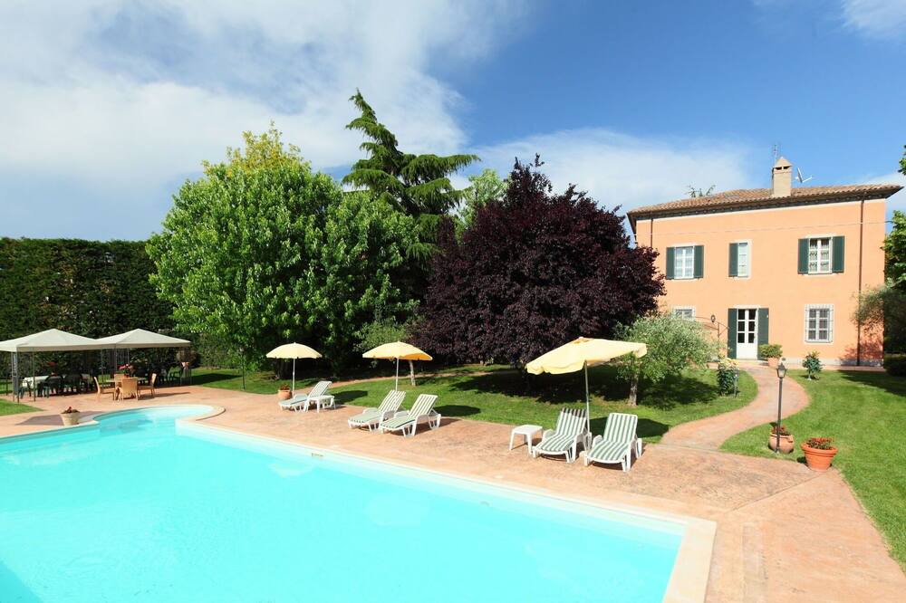 Photo of Outdoor in Colle
