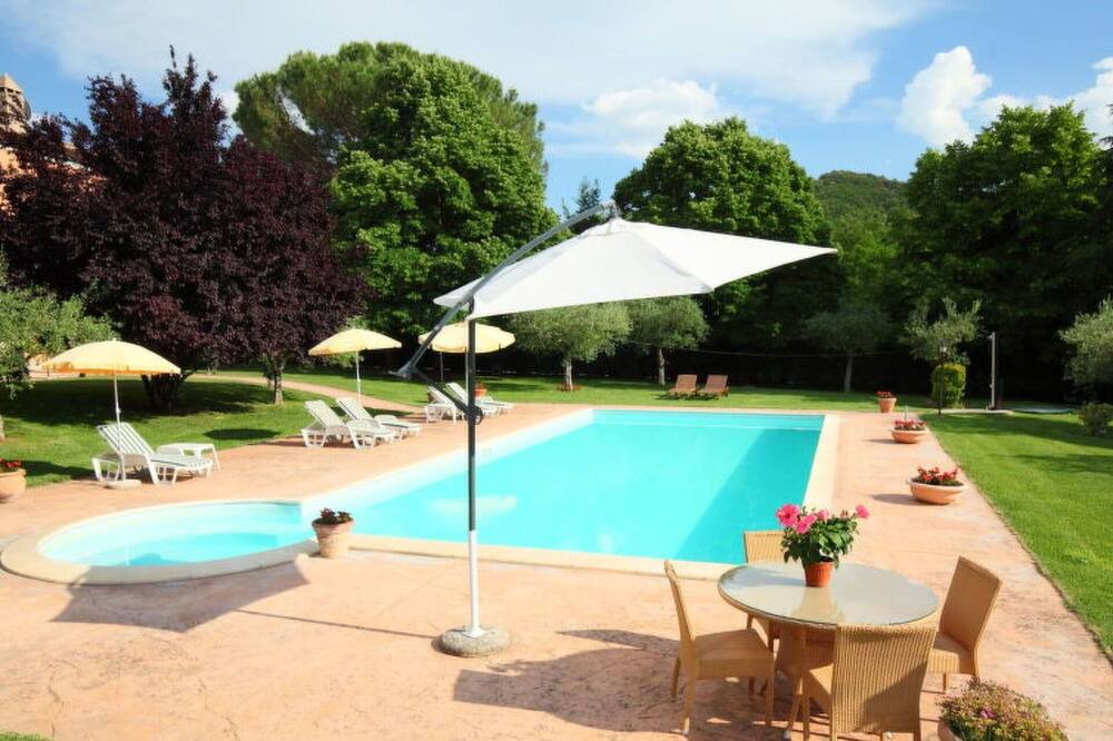 Photo of Outdoor in Colle