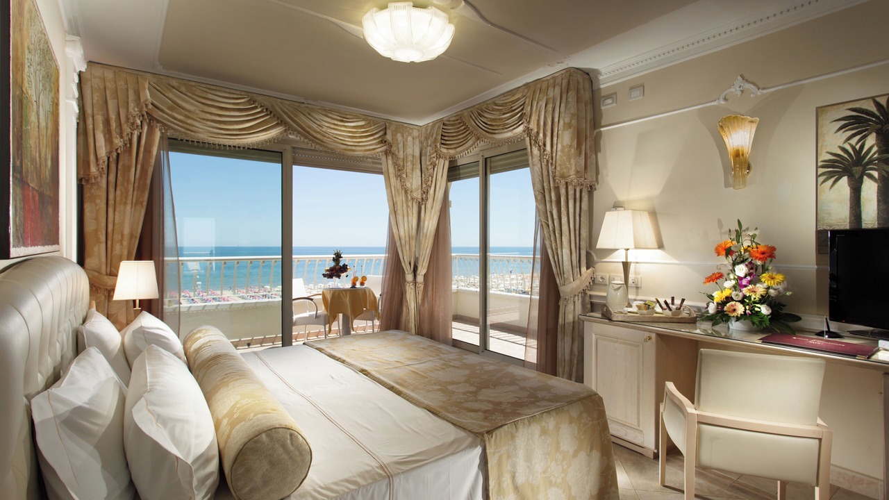 Photo of Bedroom in Pinarella
