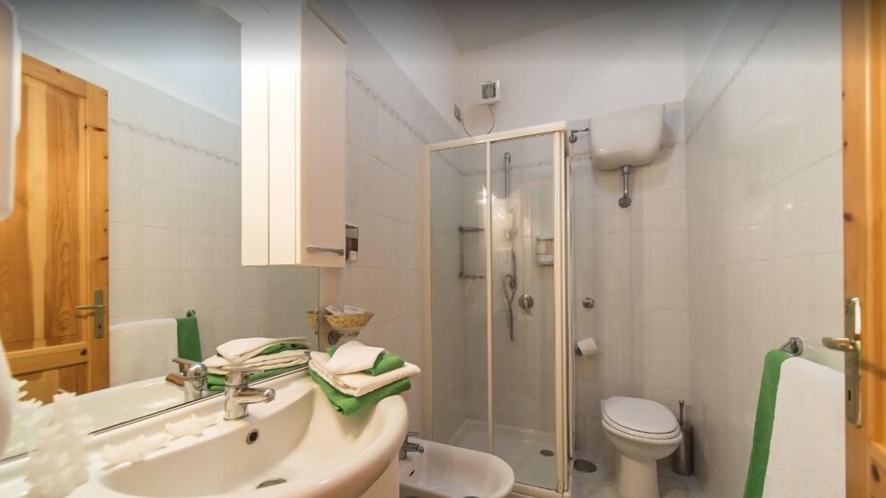 Photo of Bathroom in Ventotene