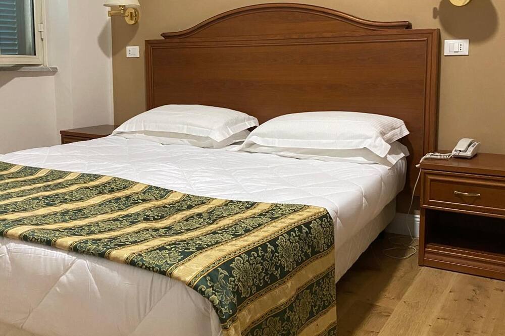Photo of Bedroom in Ariccia