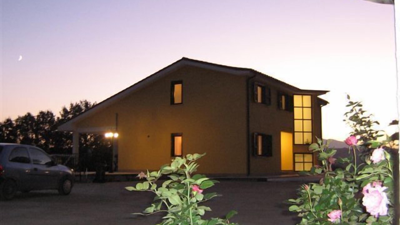 Photo of Outdoor in Orte
