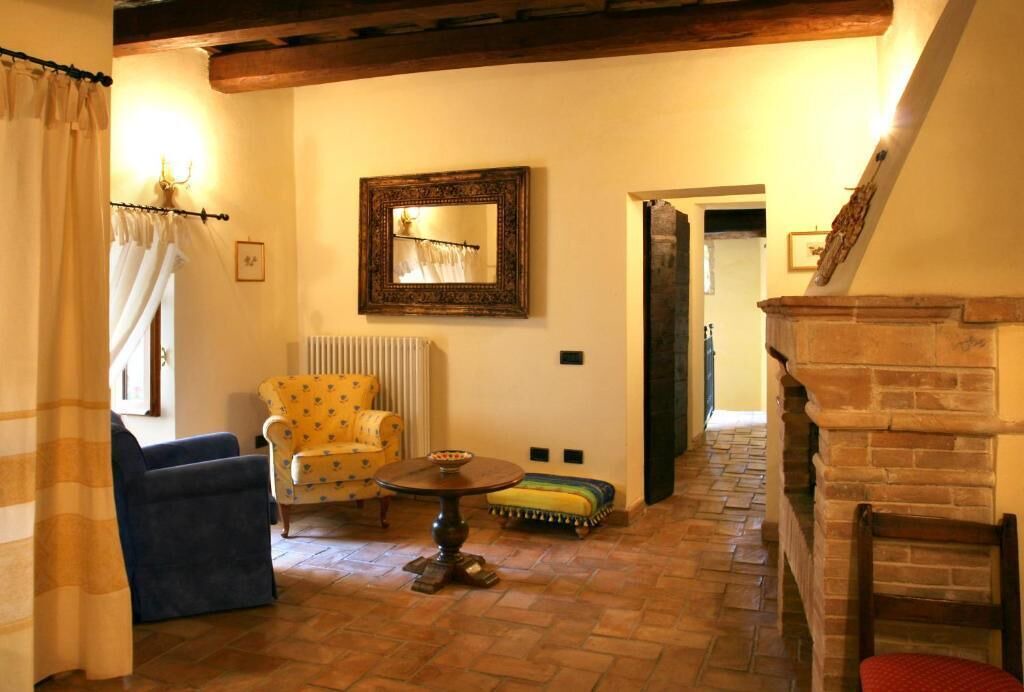 Photo of Livingroom in Bovara