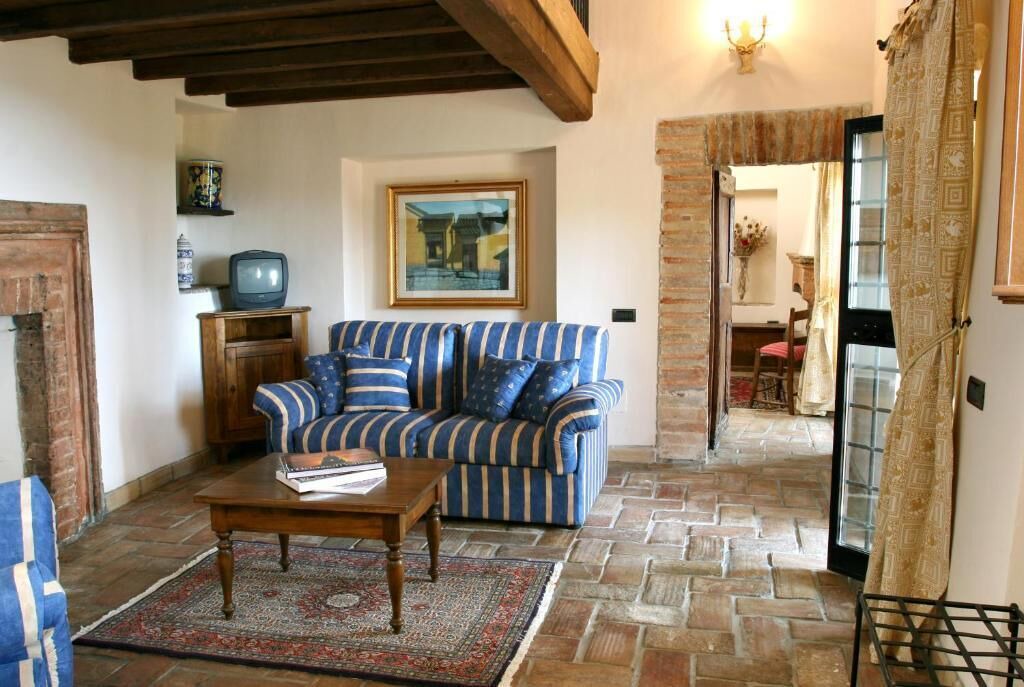 Photo of Livingroom in Bovara