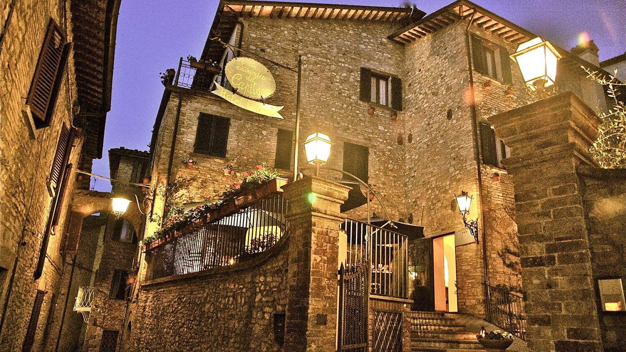 Photo of Outdoor in Montone