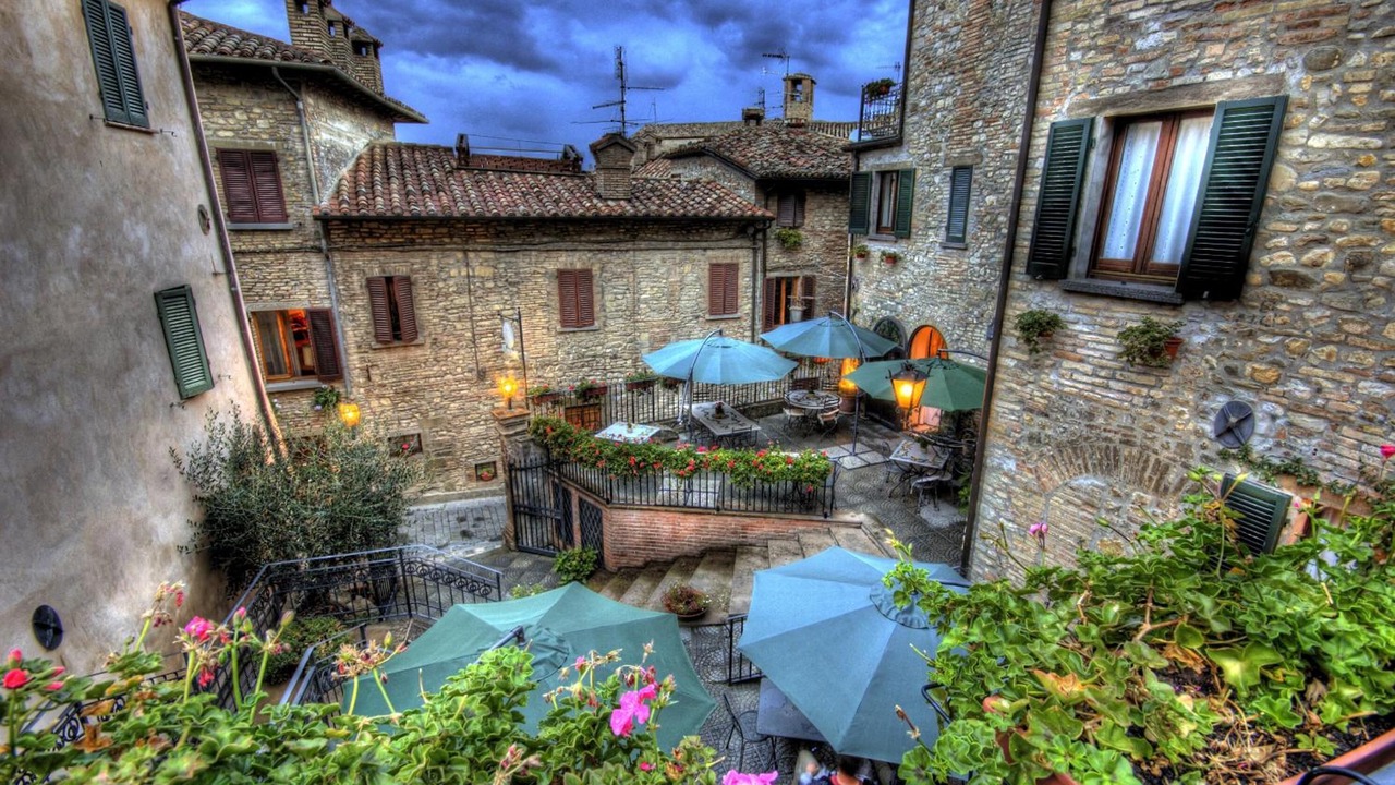 Photo of Outdoor in Montone