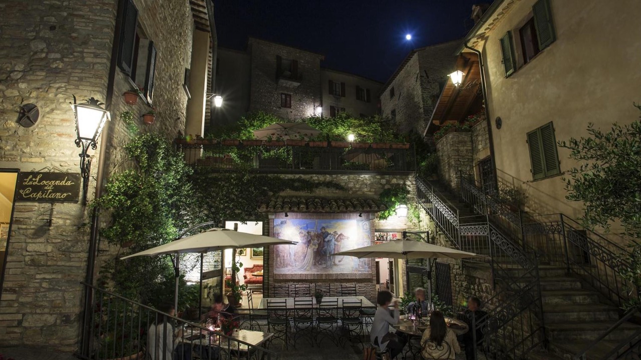 Photo of Others in Montone
