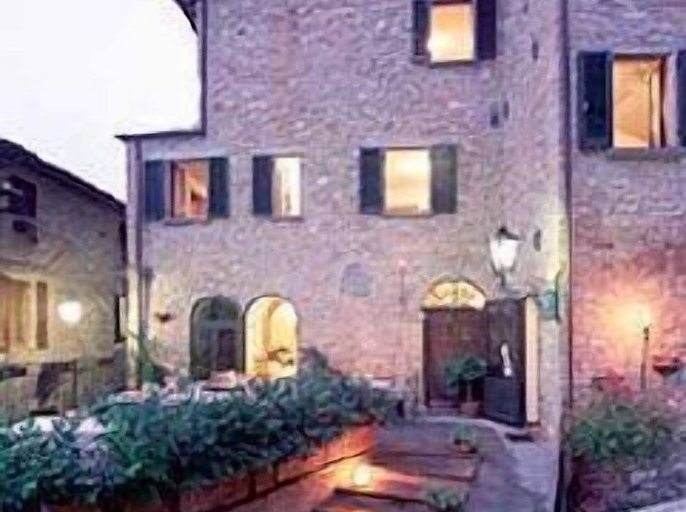 Photo of Outdoor in Montone