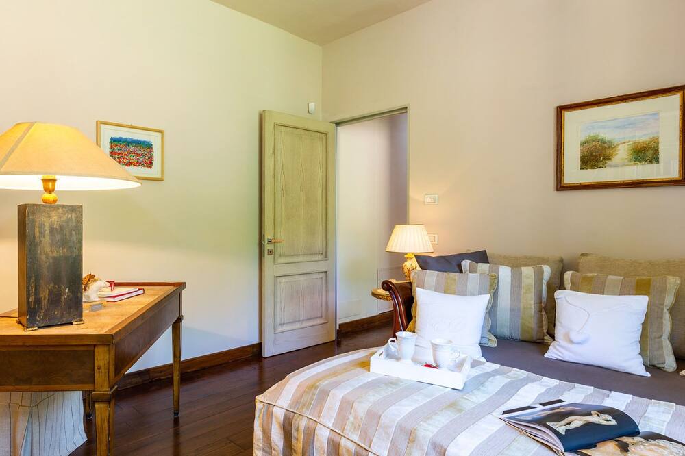 Photo of Bedroom in Suvereto
