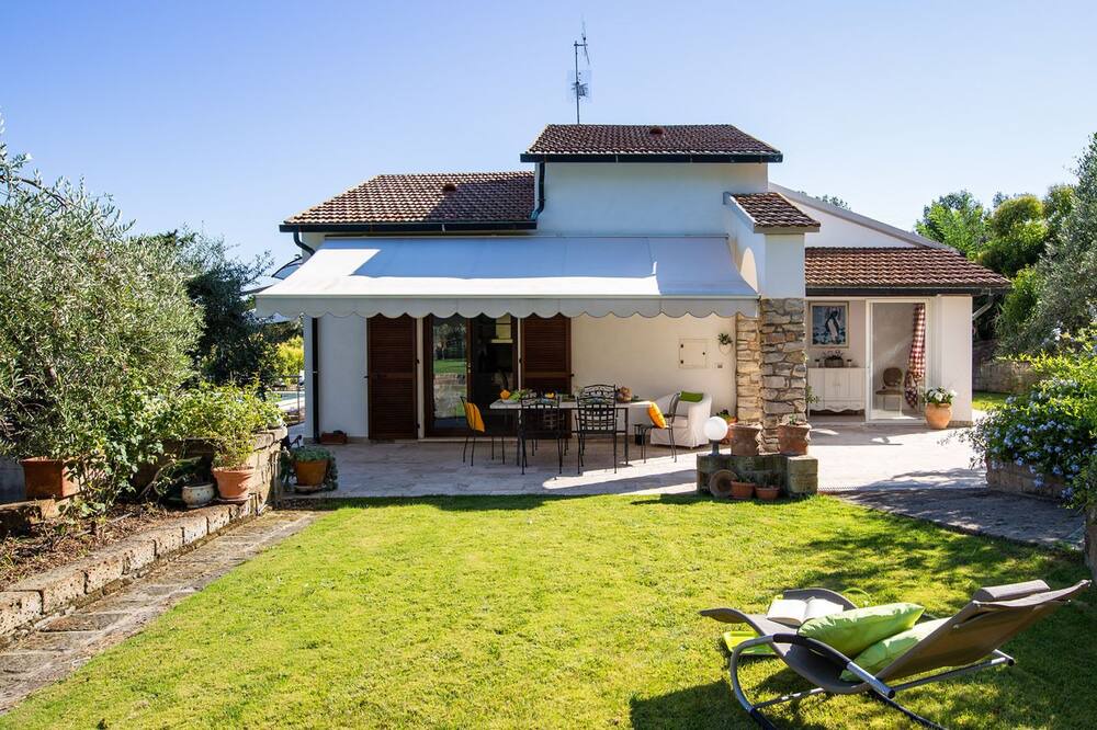 Photo of Outdoor in Suvereto