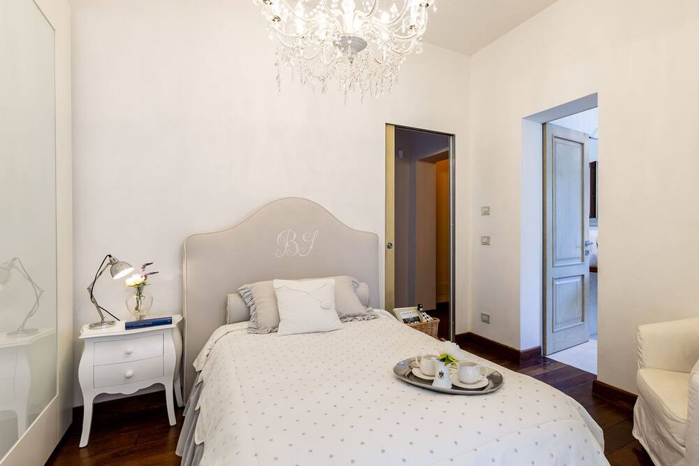 Photo of Bedroom in Suvereto