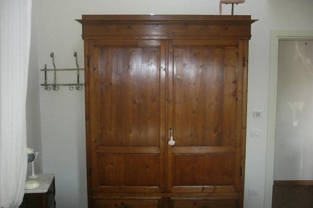 Photo of Bedroom in Bolgheri