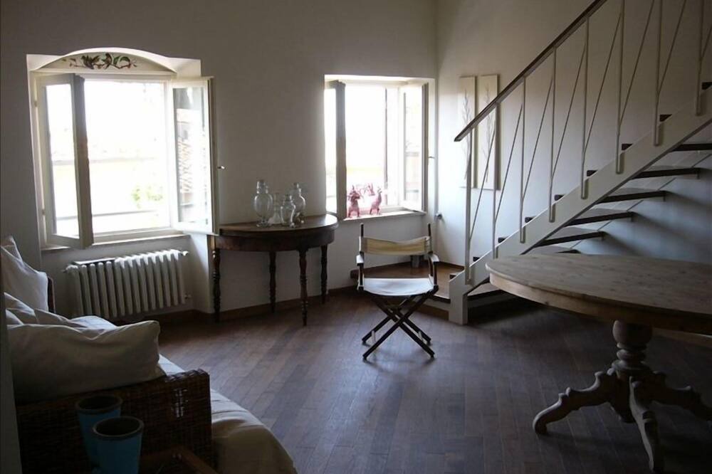 Photo of Livingroom in Bolgheri