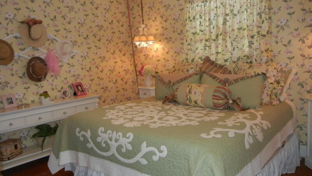 Photo of Bedroom in Los Angeles