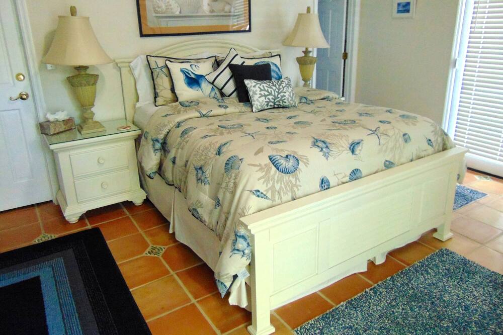Photo of Bedroom in Sugarloaf Shores