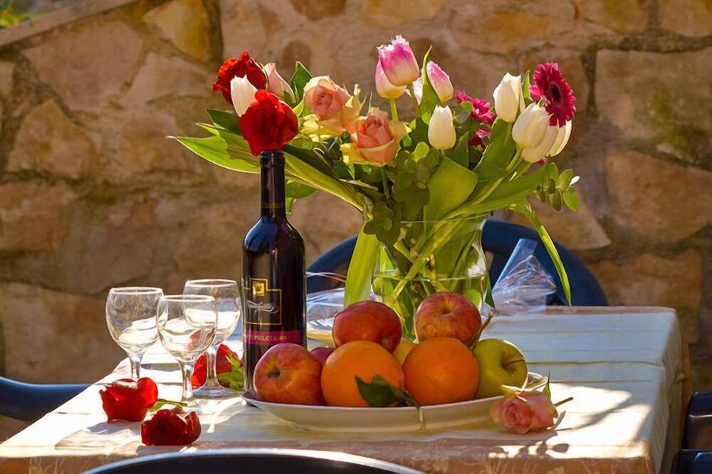 Photo of Patio Balcony in Castel Madama