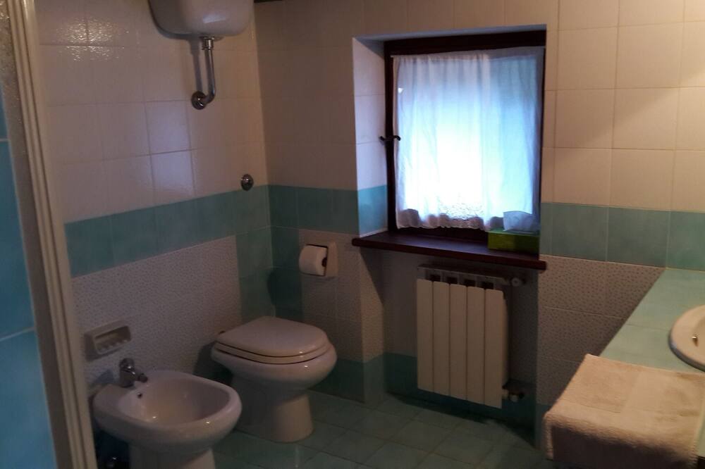 Photo of Bathroom in Otricoli