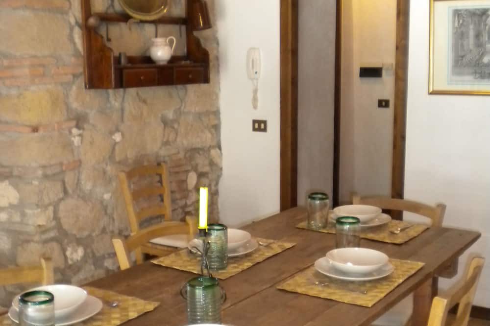 Photo of Kitchen in Otricoli