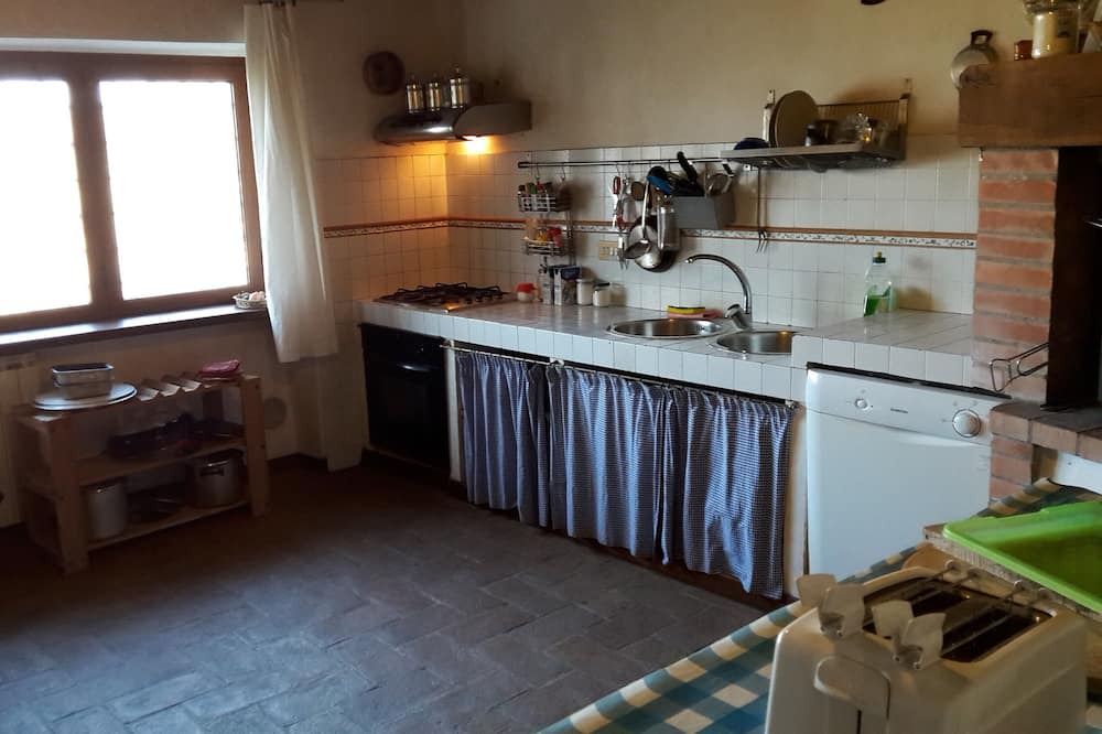 Photo of Kitchen in Otricoli