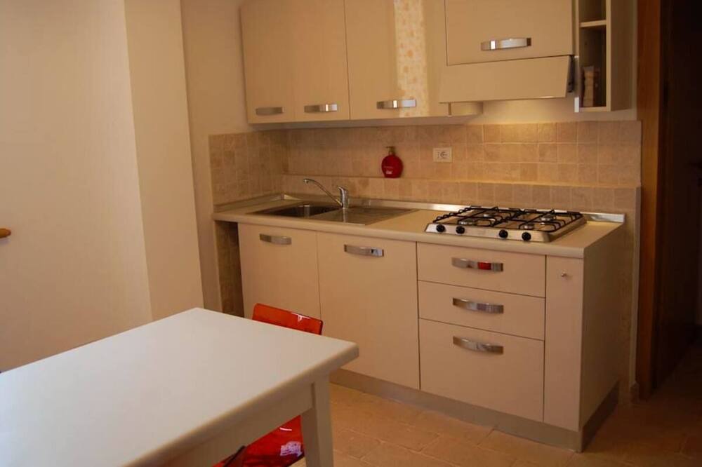 Photo of Kitchen in Grotte di Castro