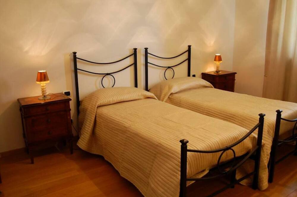 Photo of Bedroom in Grotte di Castro