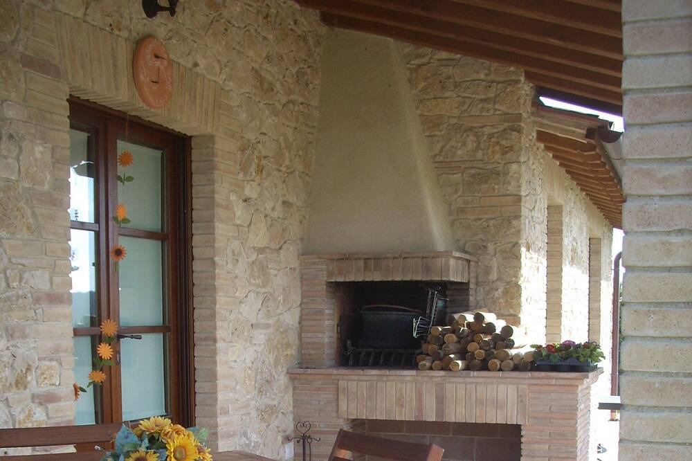 Photo of Patio Balcony in Amelia