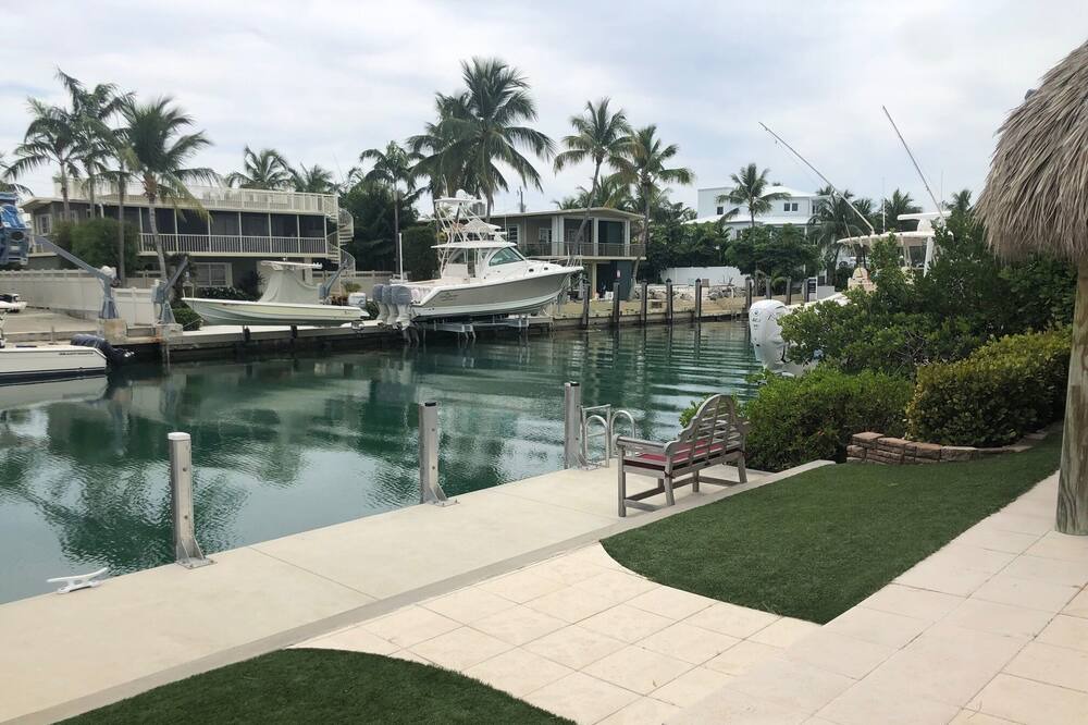 Photo of Outdoor in Venetian Shores
