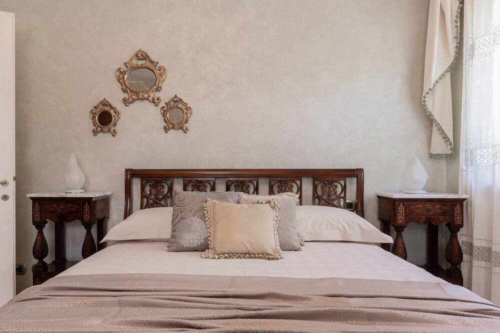 Photo of Bedroom in Frascati