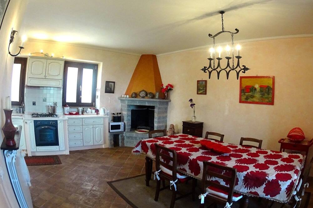 Photo of Kitchen in Castel Cellesi