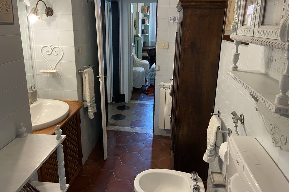 Photo of Bathroom in Celle Ligure