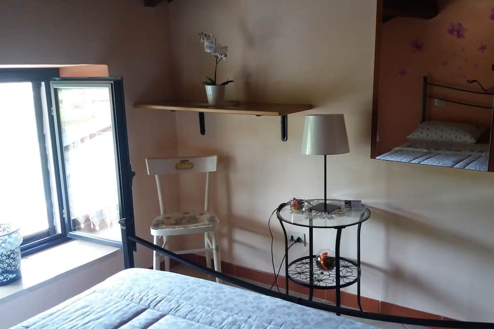 Photo of Bedroom in Fiuggi