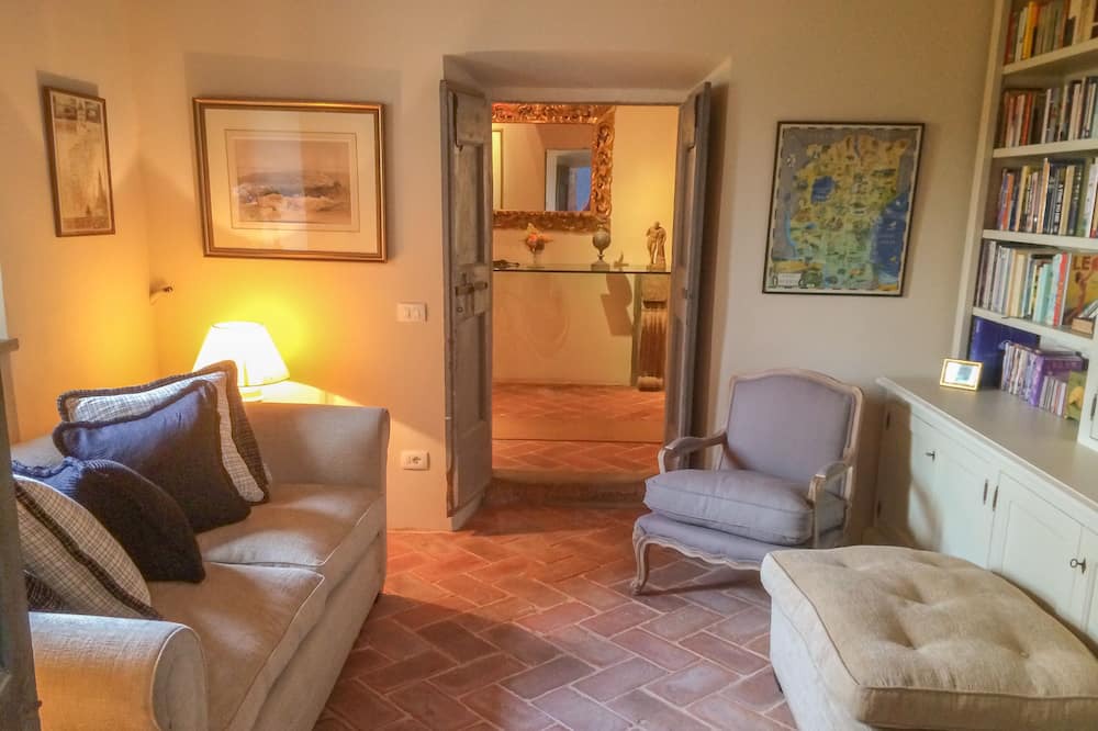Photo of Livingroom in Monte Santa Maria Tiberina