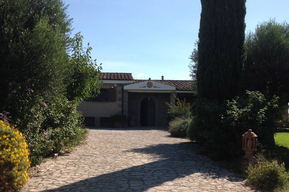 Photo of Outdoor in Cerveteri
