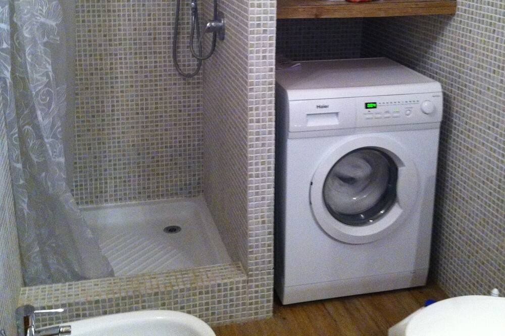 Photo of Bathroom in Cerveteri